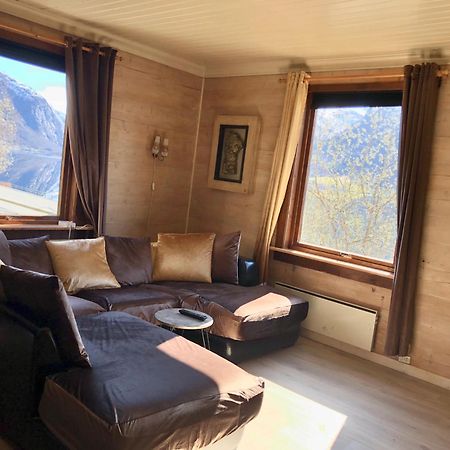 Apartment With Lake View In Jolster Ardal  Екстер'єр фото