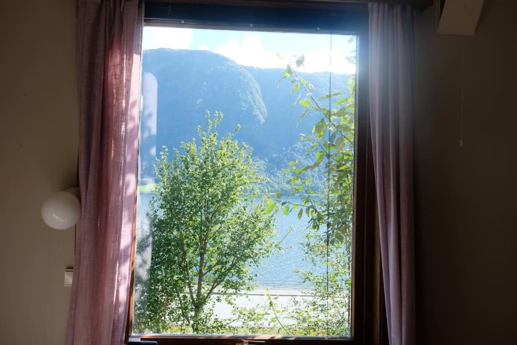 Apartment With Lake View In Jolster Ardal  Екстер'єр фото